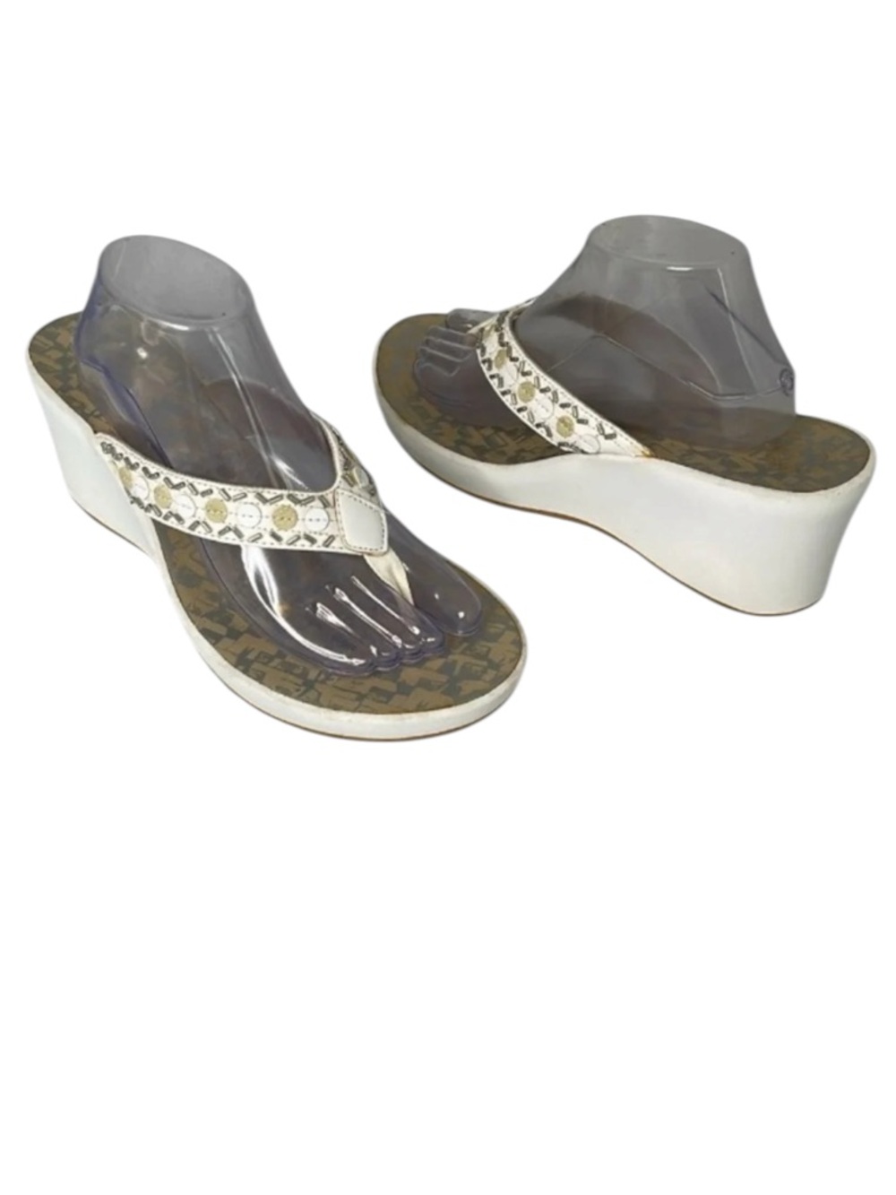 CLARKS Platform Wedge Thong Sandals White Beaded Vegan Leather Boho Size 11